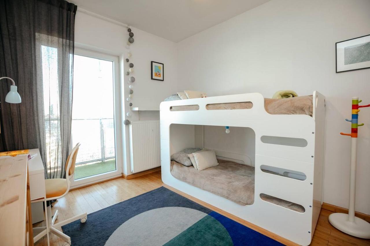 Dwupoziomowy, Rodzinny Apartament. Ochrona, Garaz. 바르샤바 외부 사진