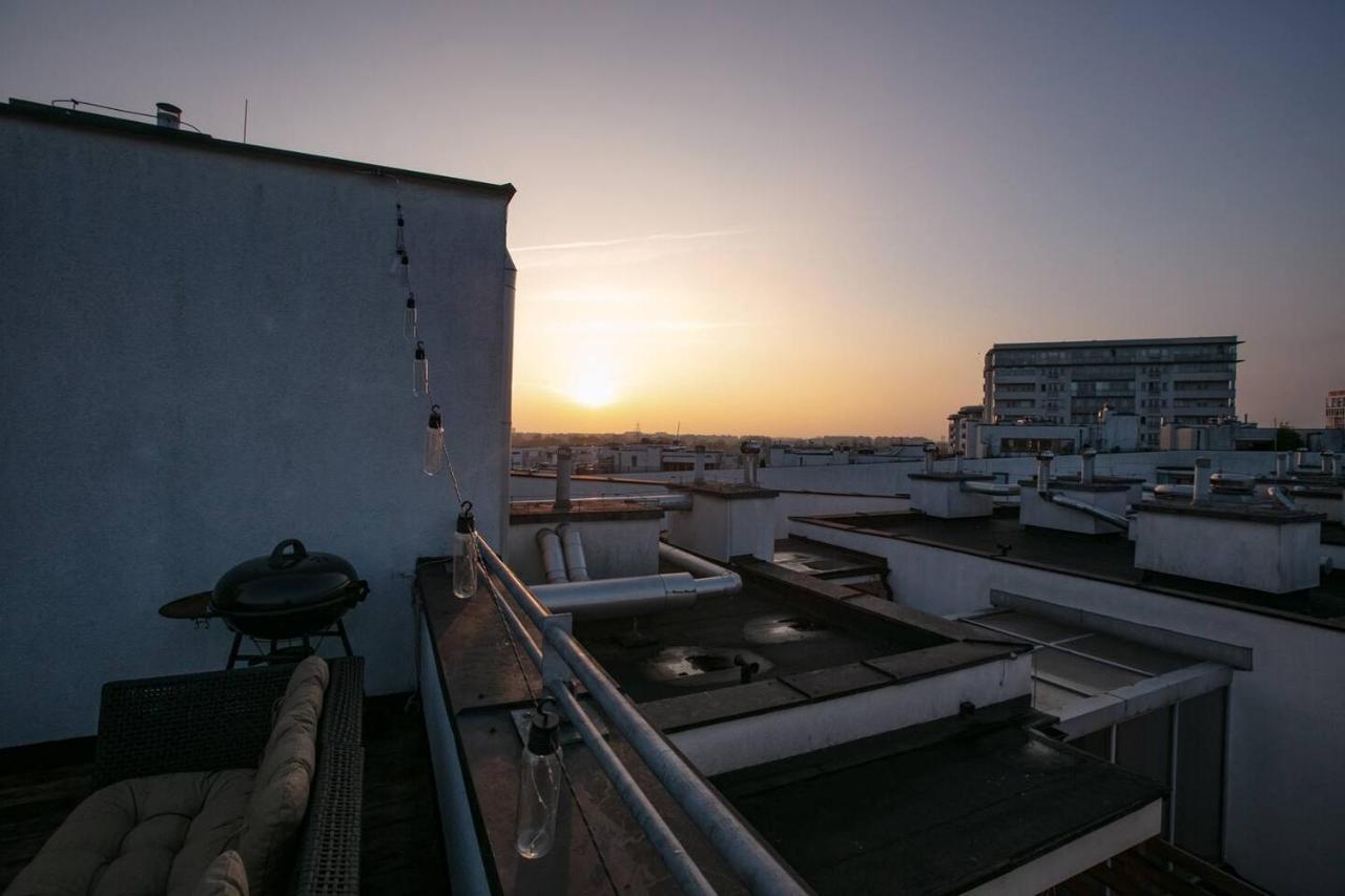 Dwupoziomowy, Rodzinny Apartament. Ochrona, Garaz. 바르샤바 외부 사진