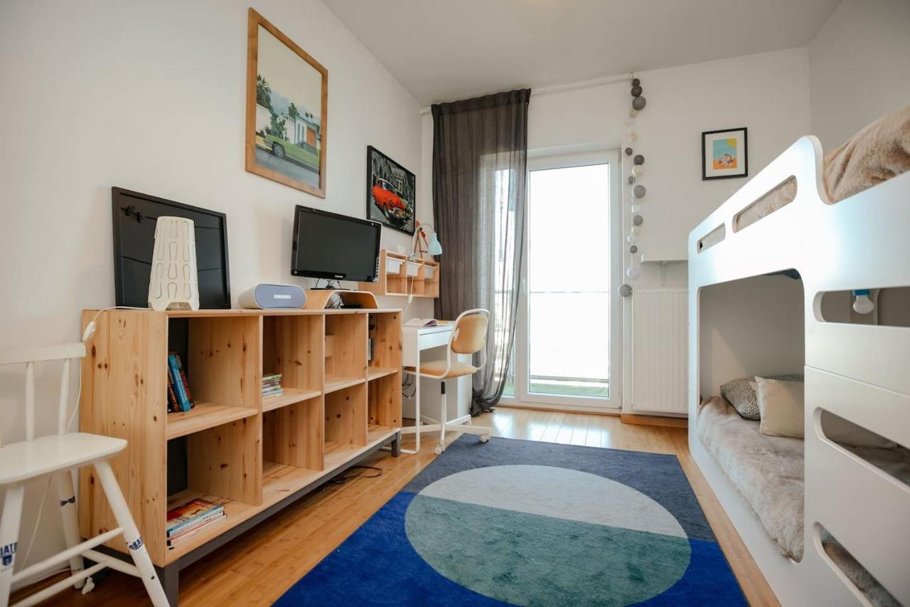 Dwupoziomowy, Rodzinny Apartament. Ochrona, Garaz. 바르샤바 외부 사진