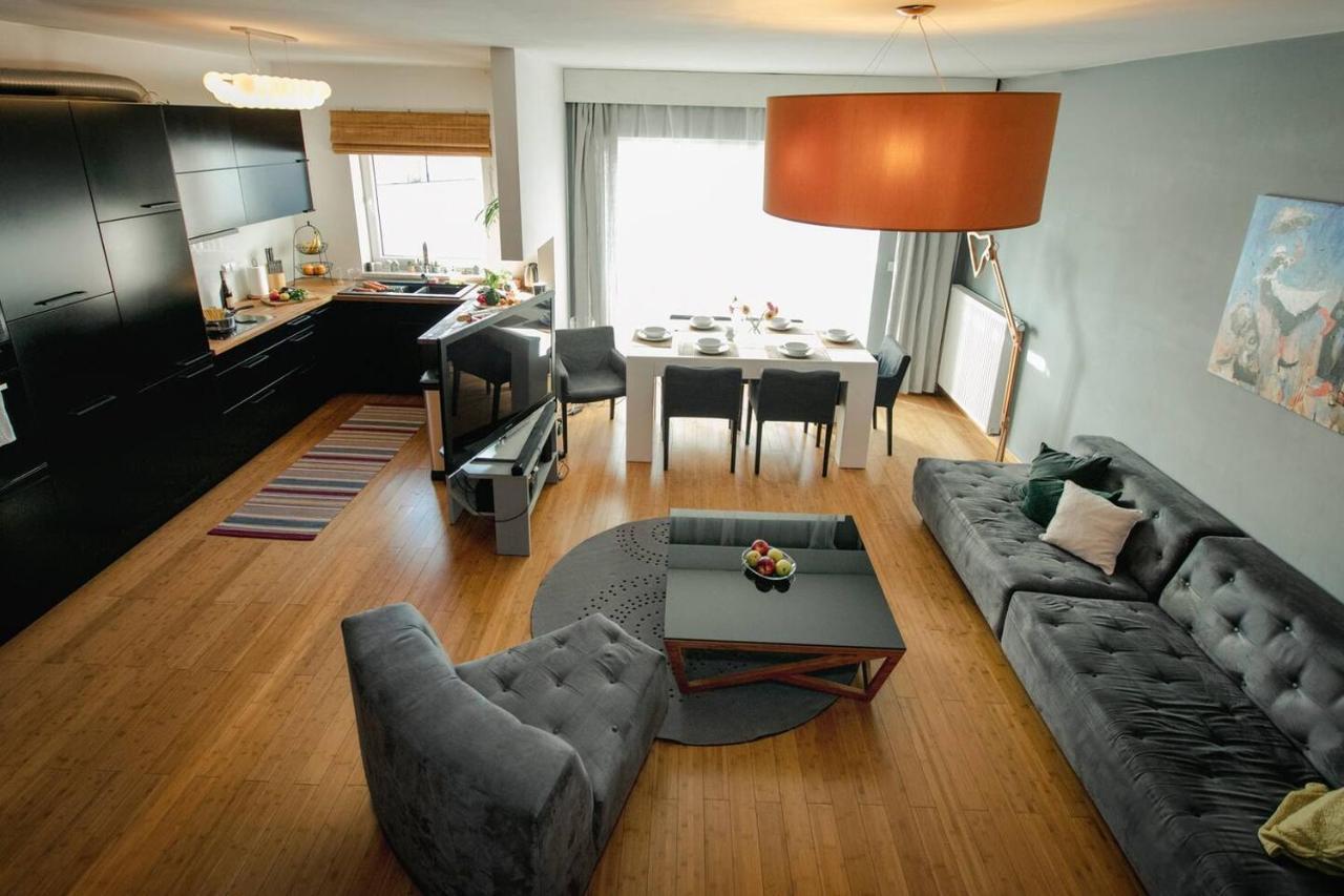 Dwupoziomowy, Rodzinny Apartament. Ochrona, Garaz. 바르샤바 외부 사진